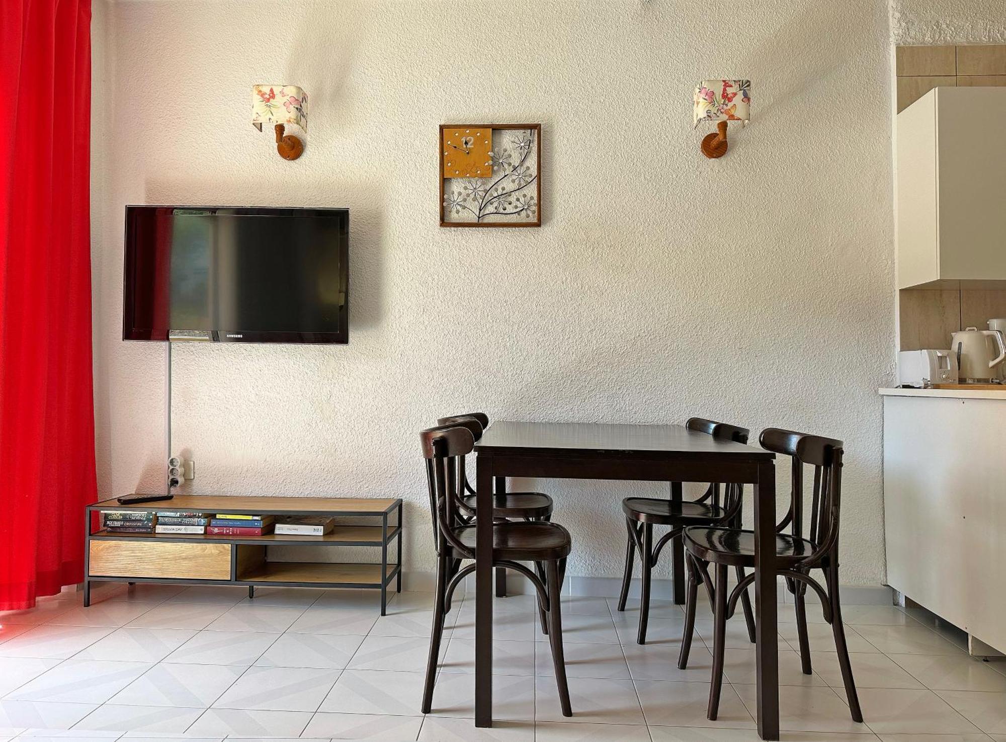 Apartments In Los Cristianos, Tenerife, Canary Islands Лос Кристианос Экстерьер фото