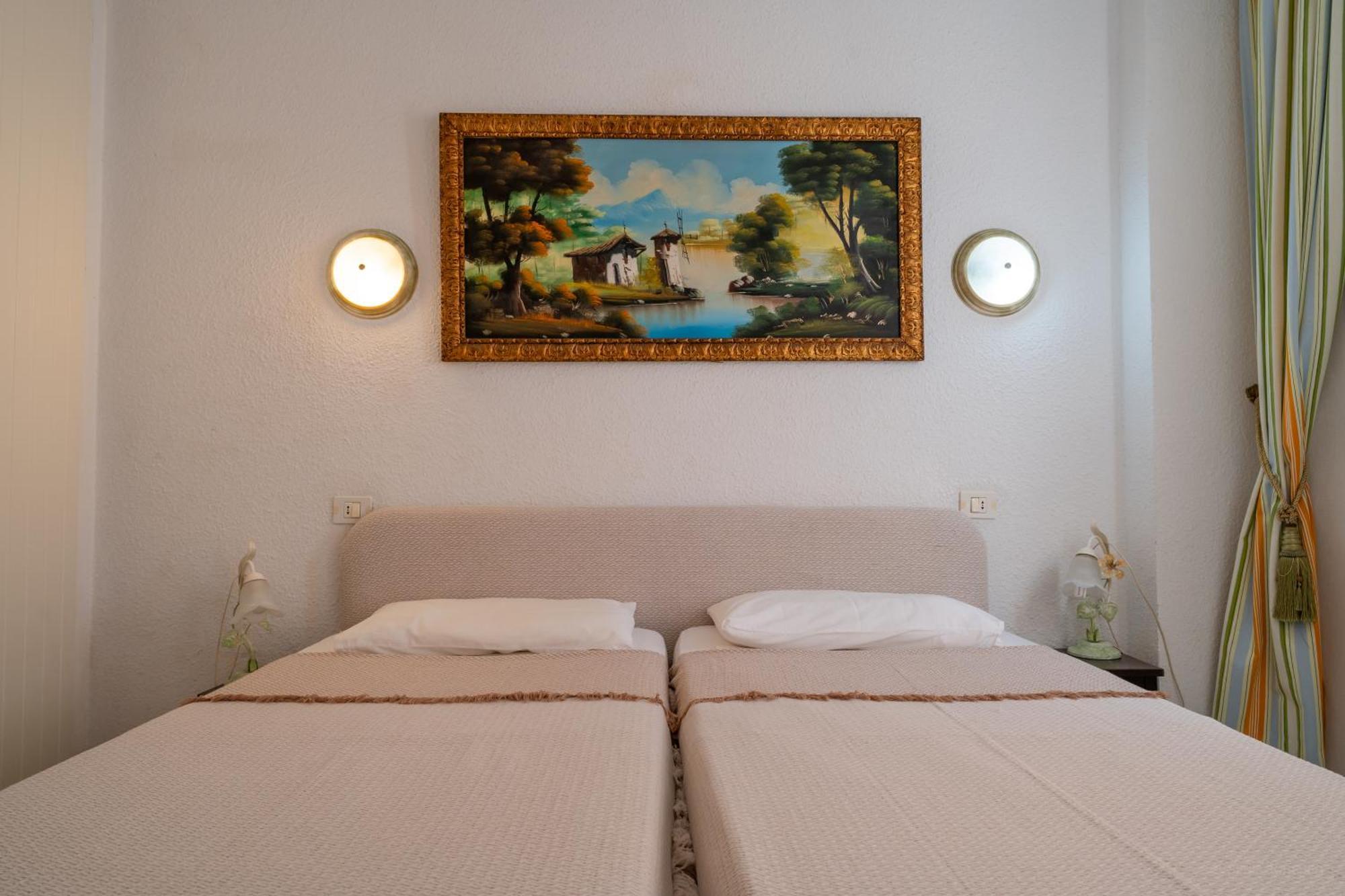 Apartments In Los Cristianos, Tenerife, Canary Islands Лос Кристианос Экстерьер фото